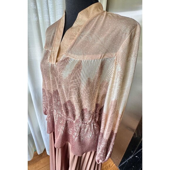 Vintage 80s dress, taupe, dusty mauve, beige nature pattern, pleated skirt - Picture 2 of 8